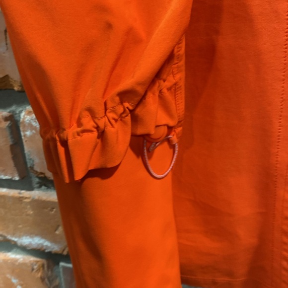 Athleta Venture Out Tank 🏌🏻‍♀️ - Picture 3 of 4